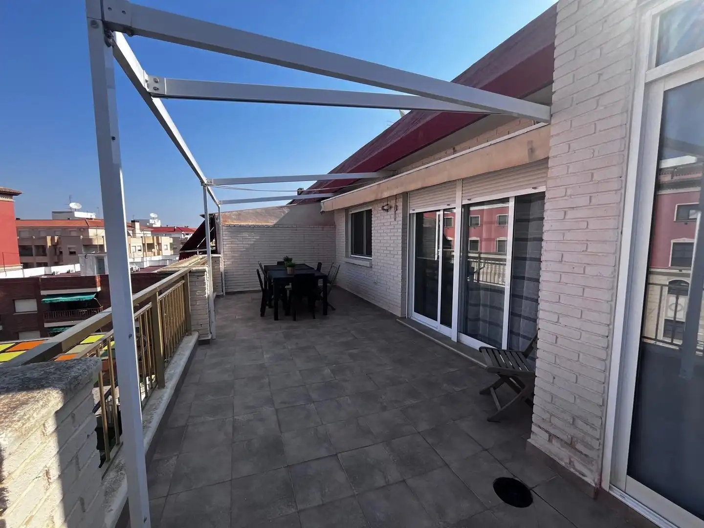 Terrasse von Dachboden zur Miete in Los Alcázares mit Klimaanlage, Heizung und Terrasse