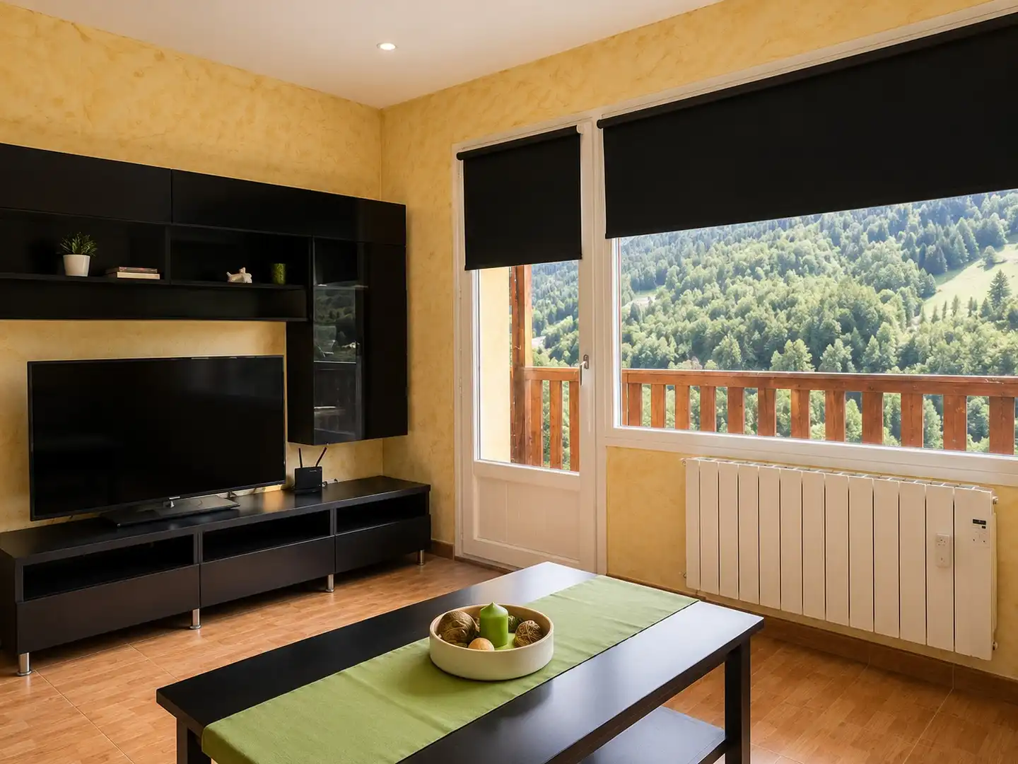 Mini appartamento con terrazza in affitto a CG-2