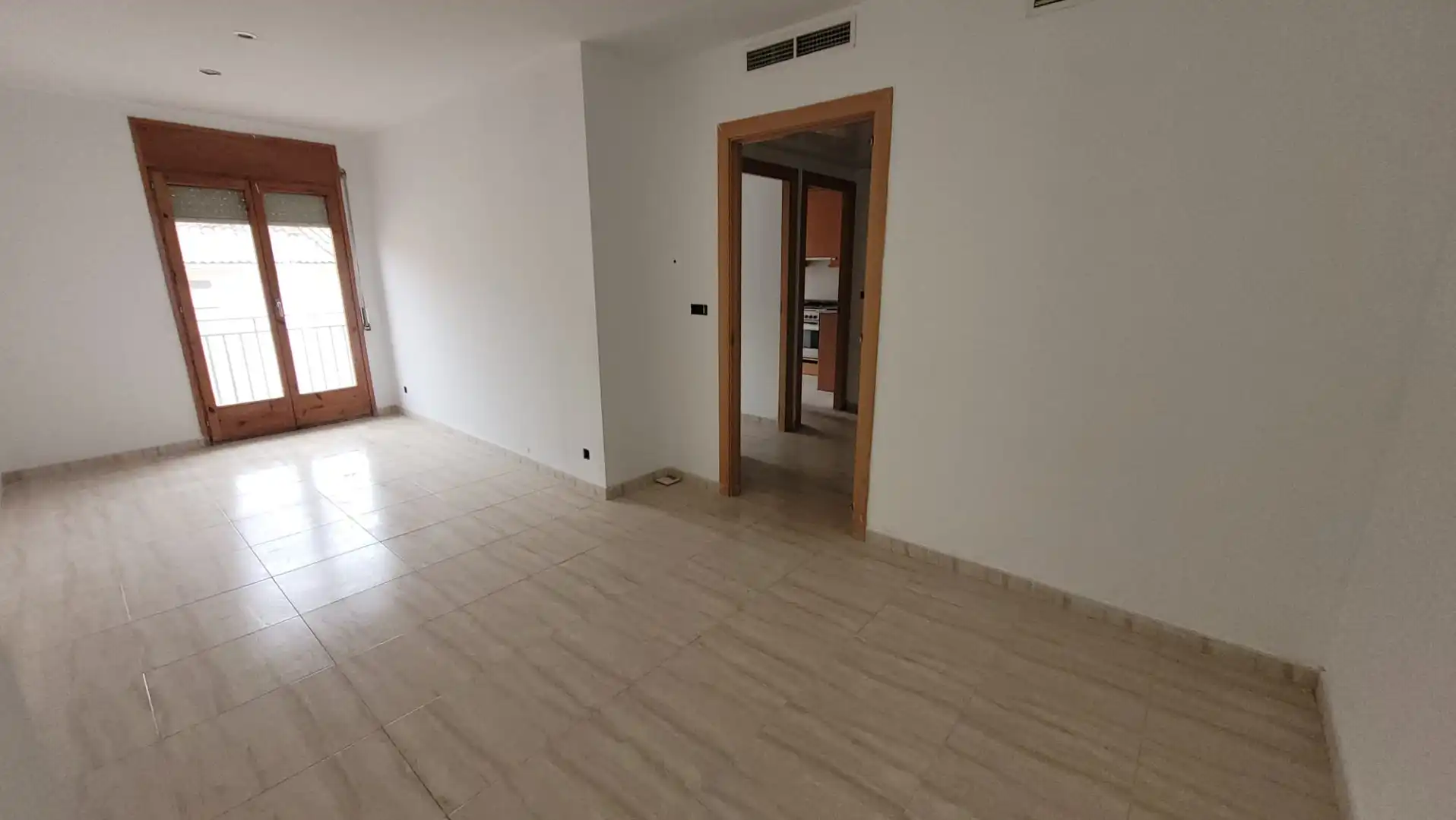 Piso en venta en Artesa de Segre con Calefacción, Horno y Balcón