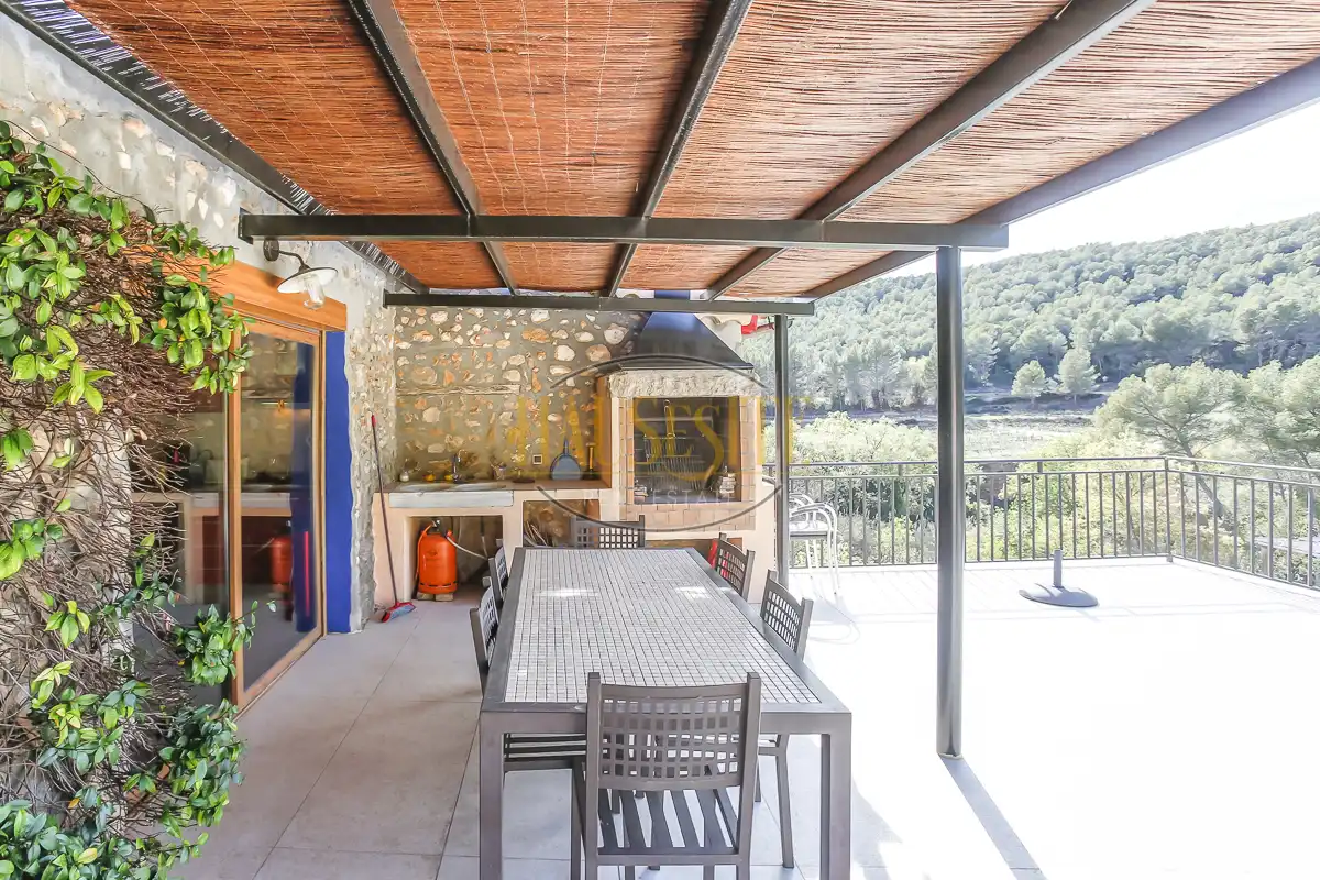 Casa rústica amb terrassa en venda a Torrelles de Foix, imagen 32