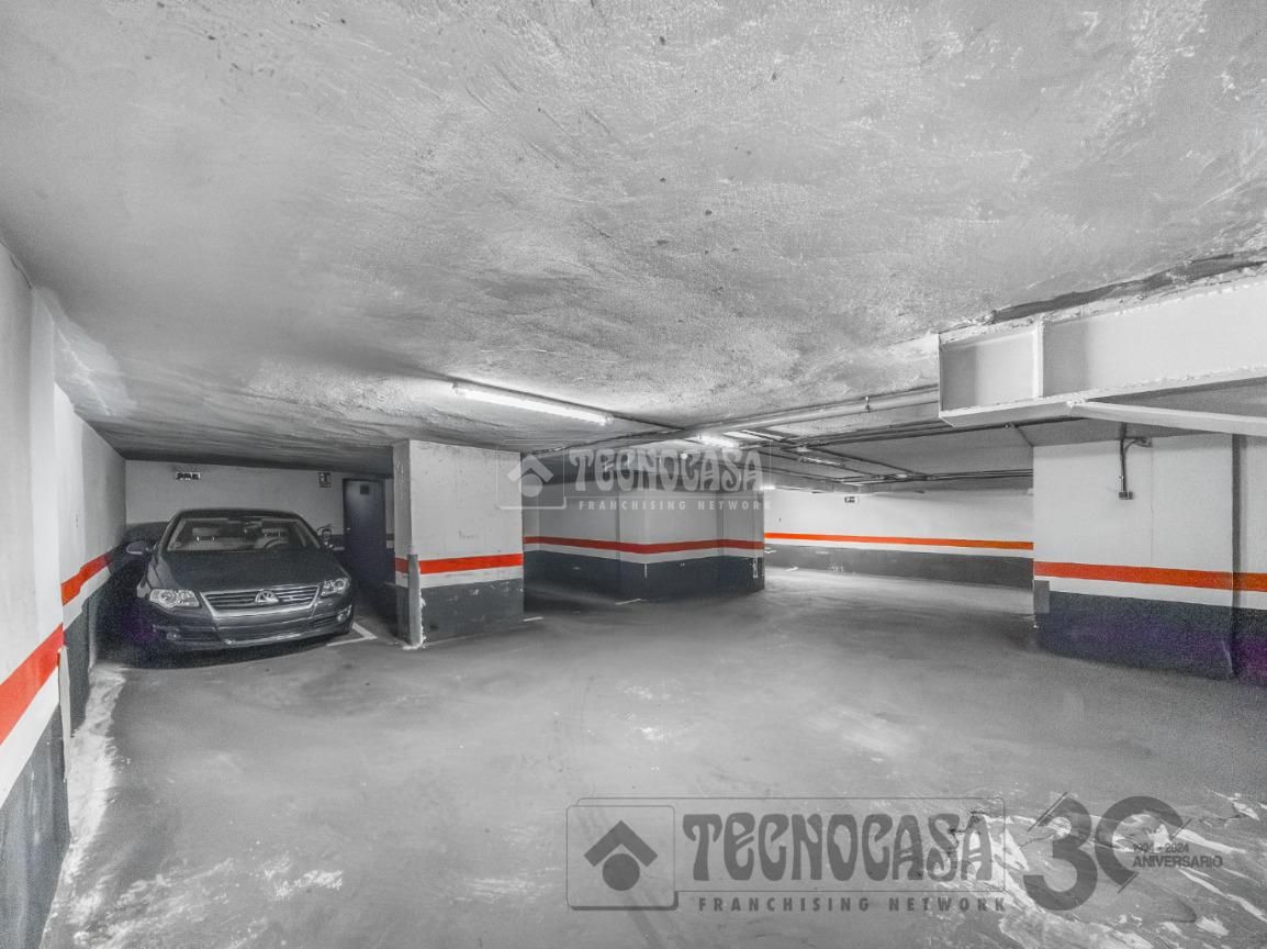 Parking of Garage for sale in  Madrid Capital