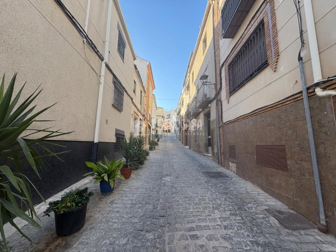 Garatge en venda a Calle La Paz, San Felipe - El Almendral - La Merced