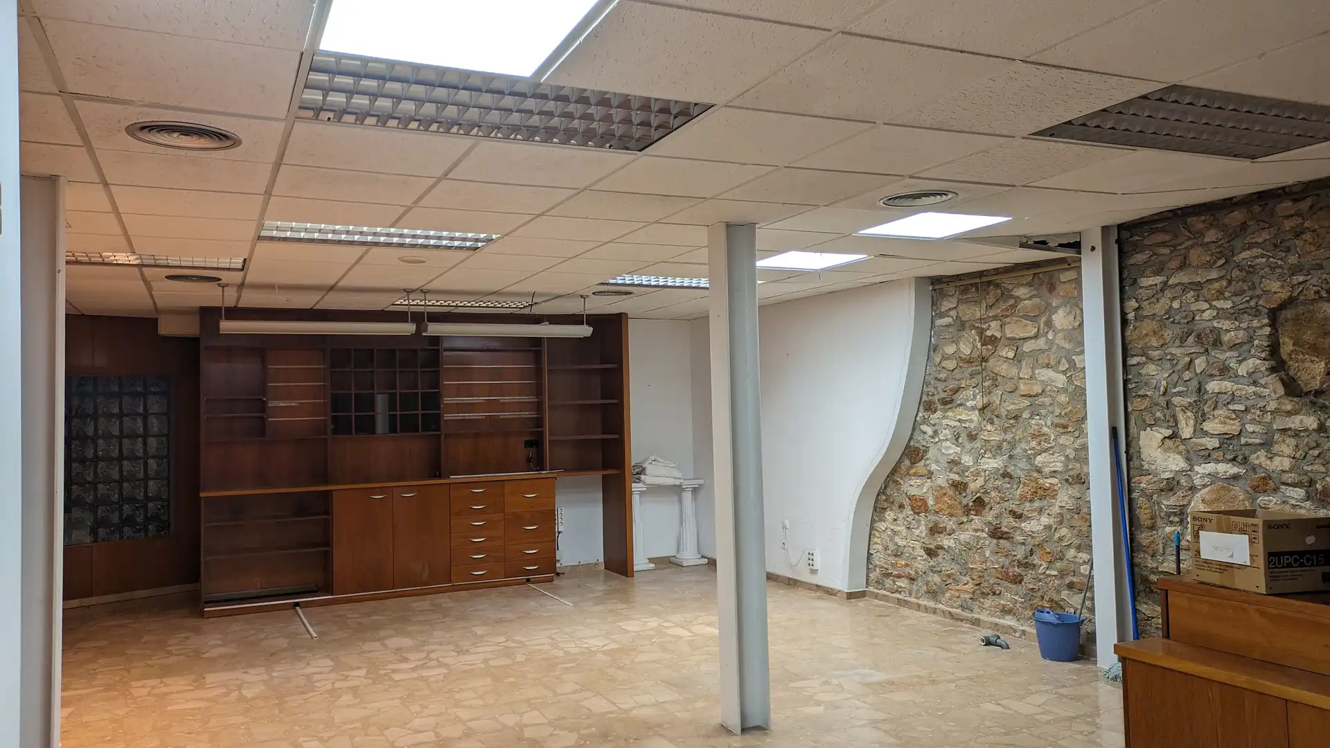 Local comercial en alquiler en Centre, imagen 2