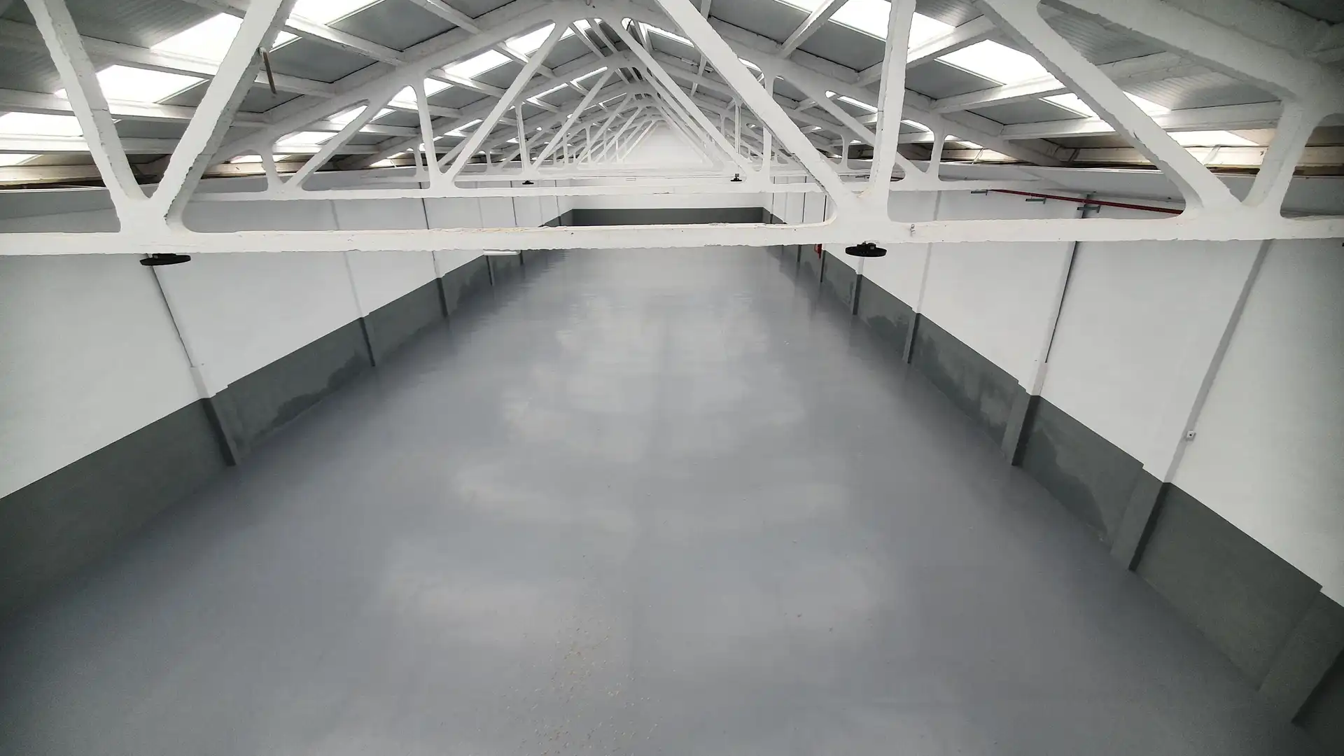 Industrial building to rent in N/A 9