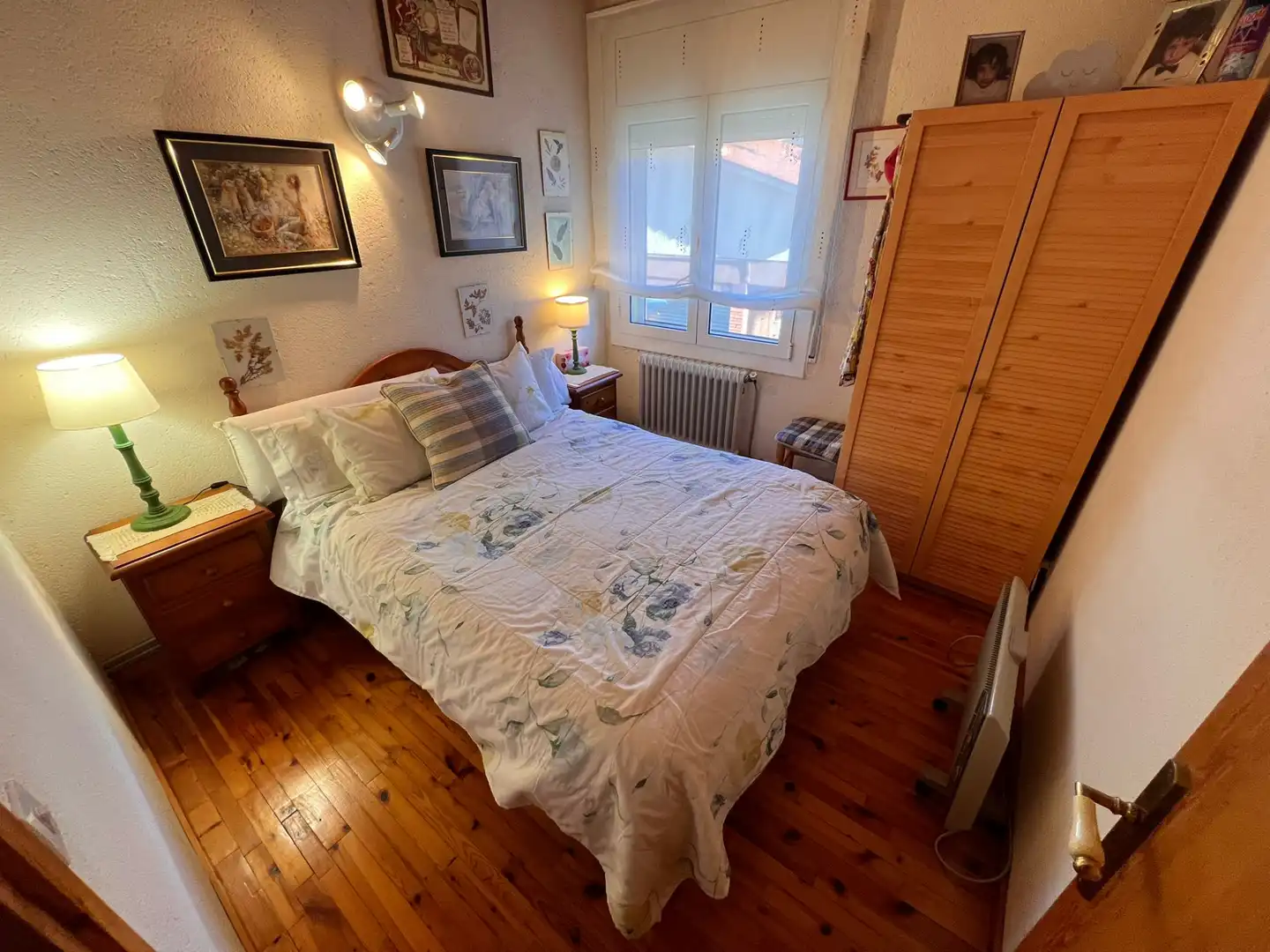 Bedroom of Detached homes for sale in Sant Pau de Segúries  with Heating, Parquet flooring and Terrace