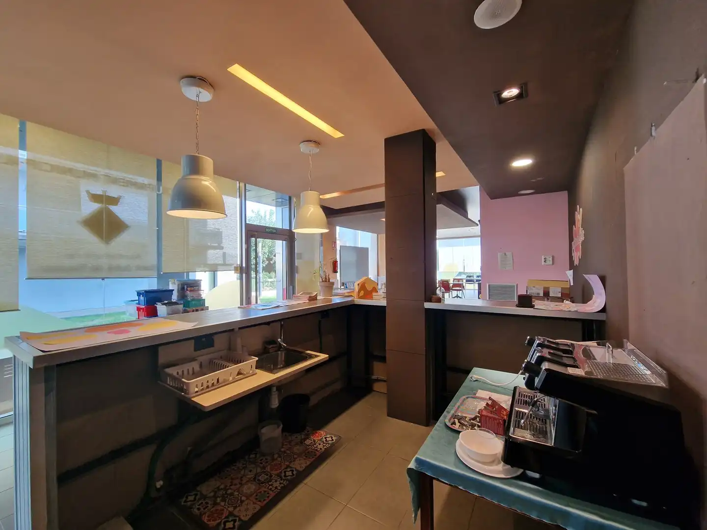 Cocina de Local en venta en Sant Julià de Ramis con Aire acondicionado