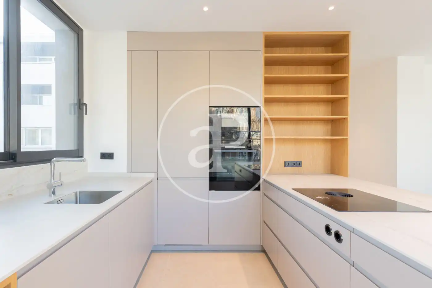 Cocina de Piso en venta en  Palma de Mallorca con Aire acondicionado, Calefacción y Jardín privado