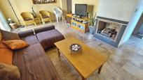 Living room of Single-family semi-detached for sale in Monforte del Cid  with Terrace and Balcony