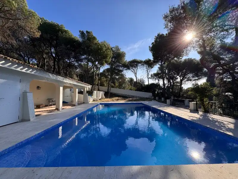 Piscina de Casa o chalet en venta en Cabrera de Mar con Aire acondicionado, Calefacción y Jardín privado