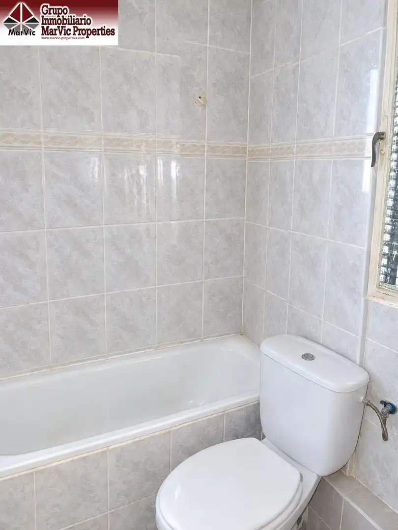 Badezimmer von Wohnung zum Verkauf in Benidorm