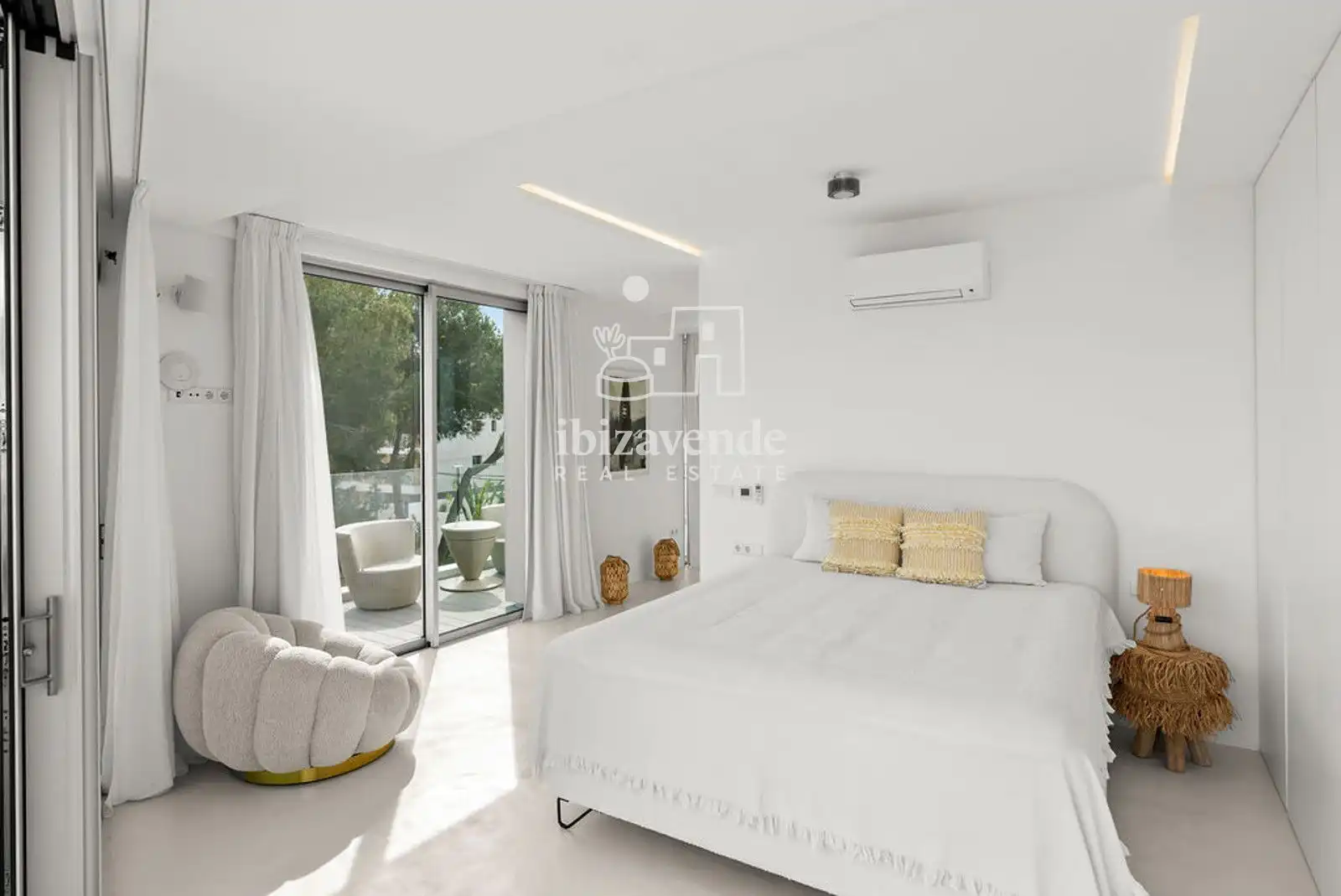Dormitori de Casa o xalet en venda en Eivissa amb Aire condicionat, Calefacció i Terrassa