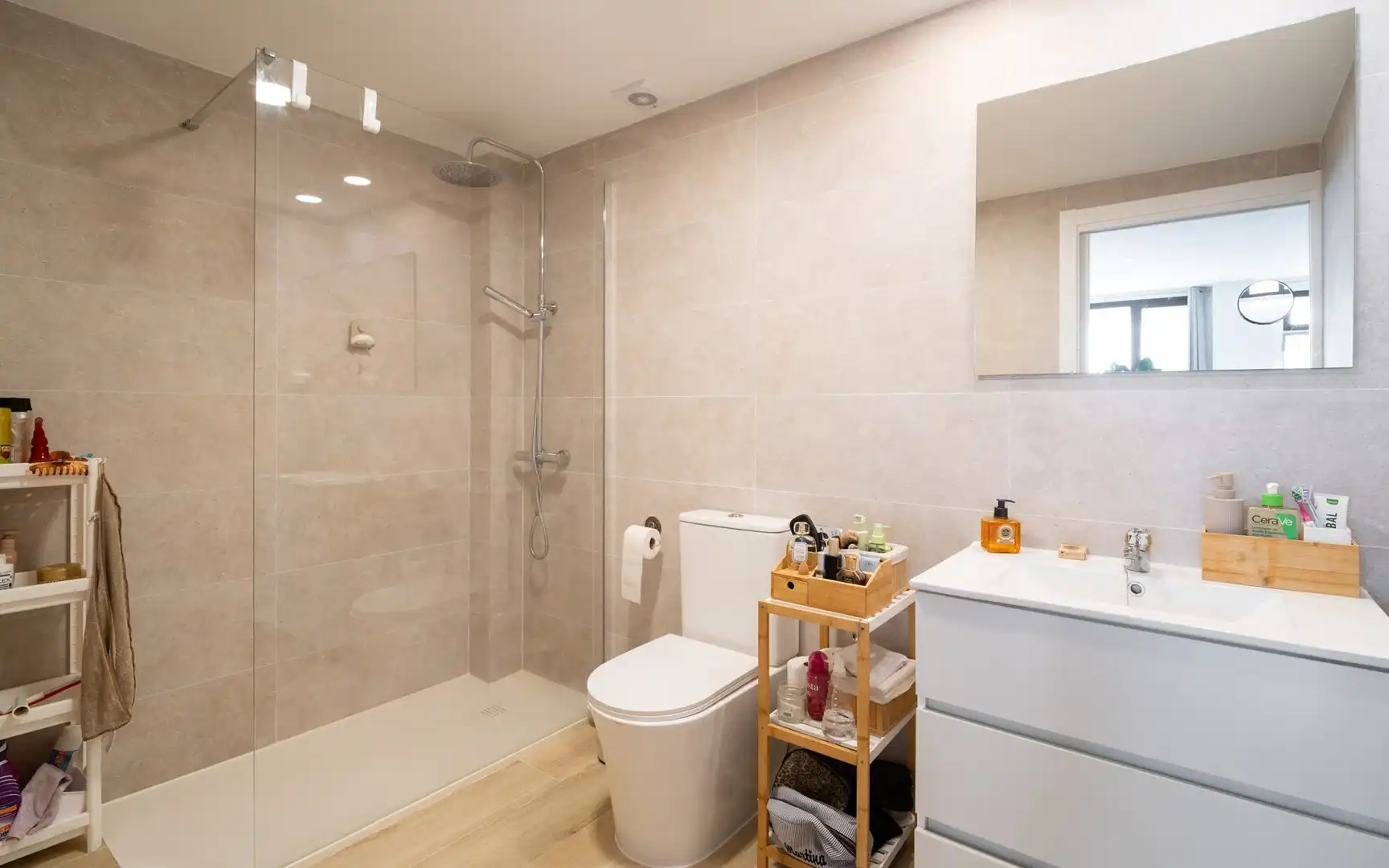 Bathroom of Study for sale in Reus  with Air Conditioner and Heating