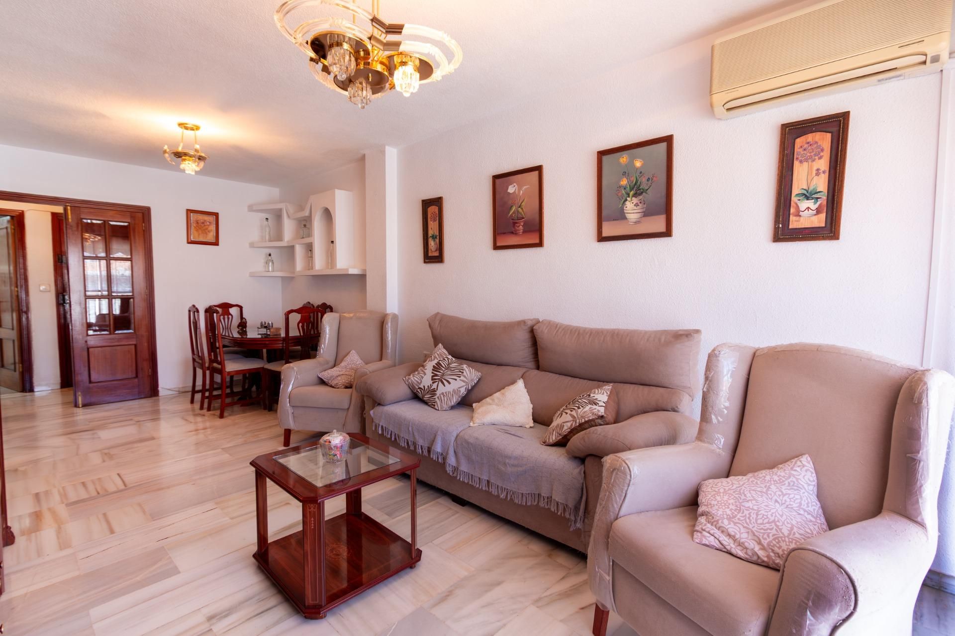Living room of Flat for sale in Armilla  with Balcony