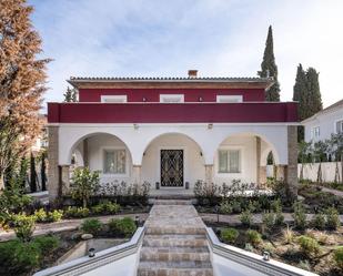 Vista exterior de Casa o xalet en venda en  Granada Capital amb Aire condicionat, Calefacció i Jardí privat