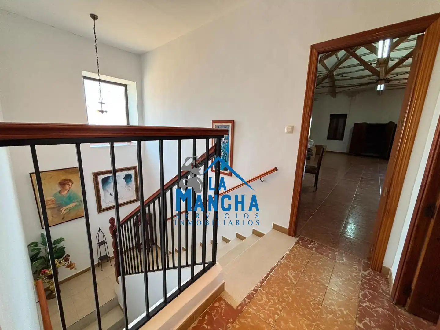 Casa o chalet en venta en Hoya-Gonzalo con Calefacción, Jardín privado y Amueblado