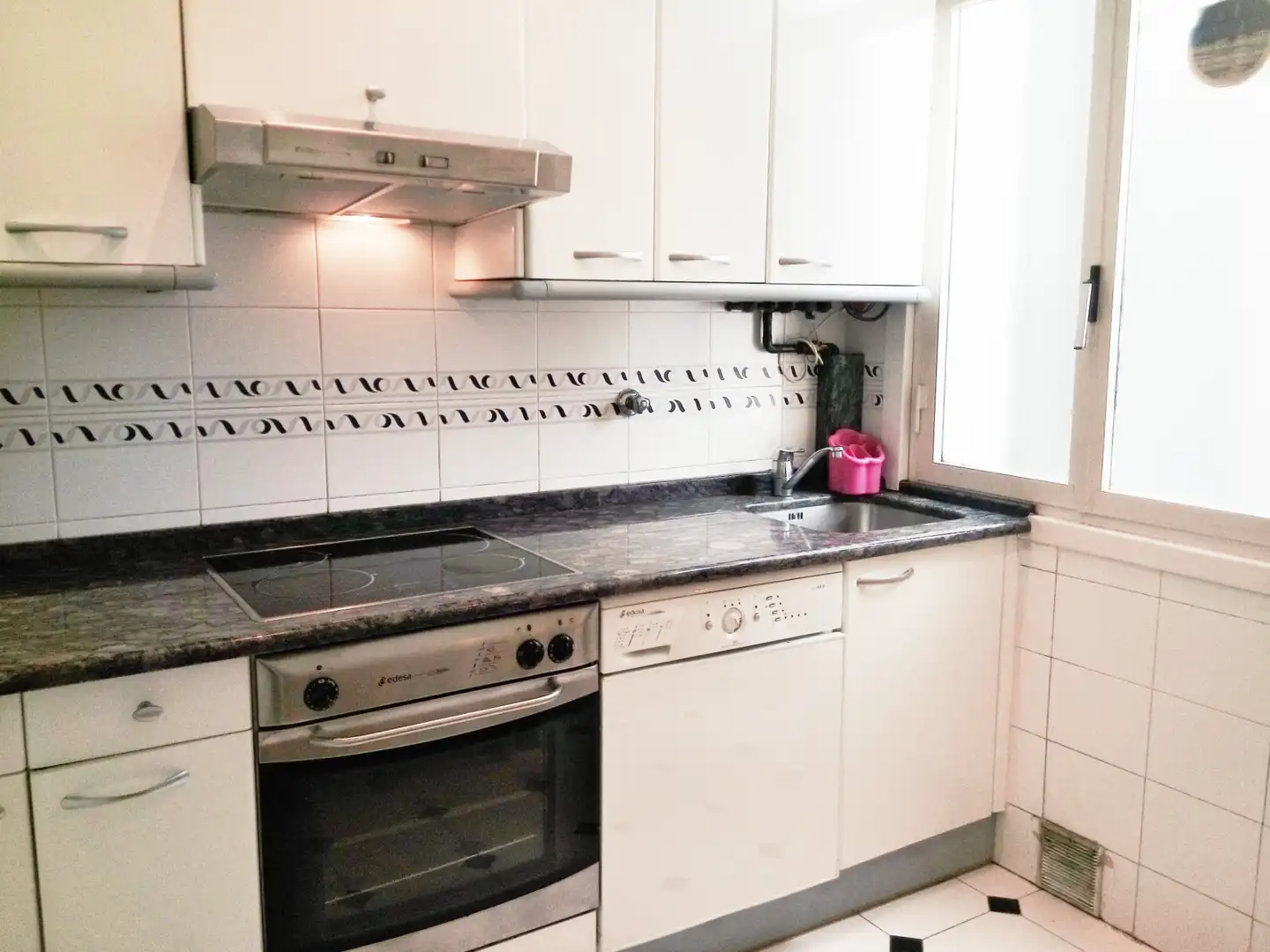 Cocina de Piso de alquiler en Donostia - San Sebastián  con Aire acondicionado, Calefacción y Parquet