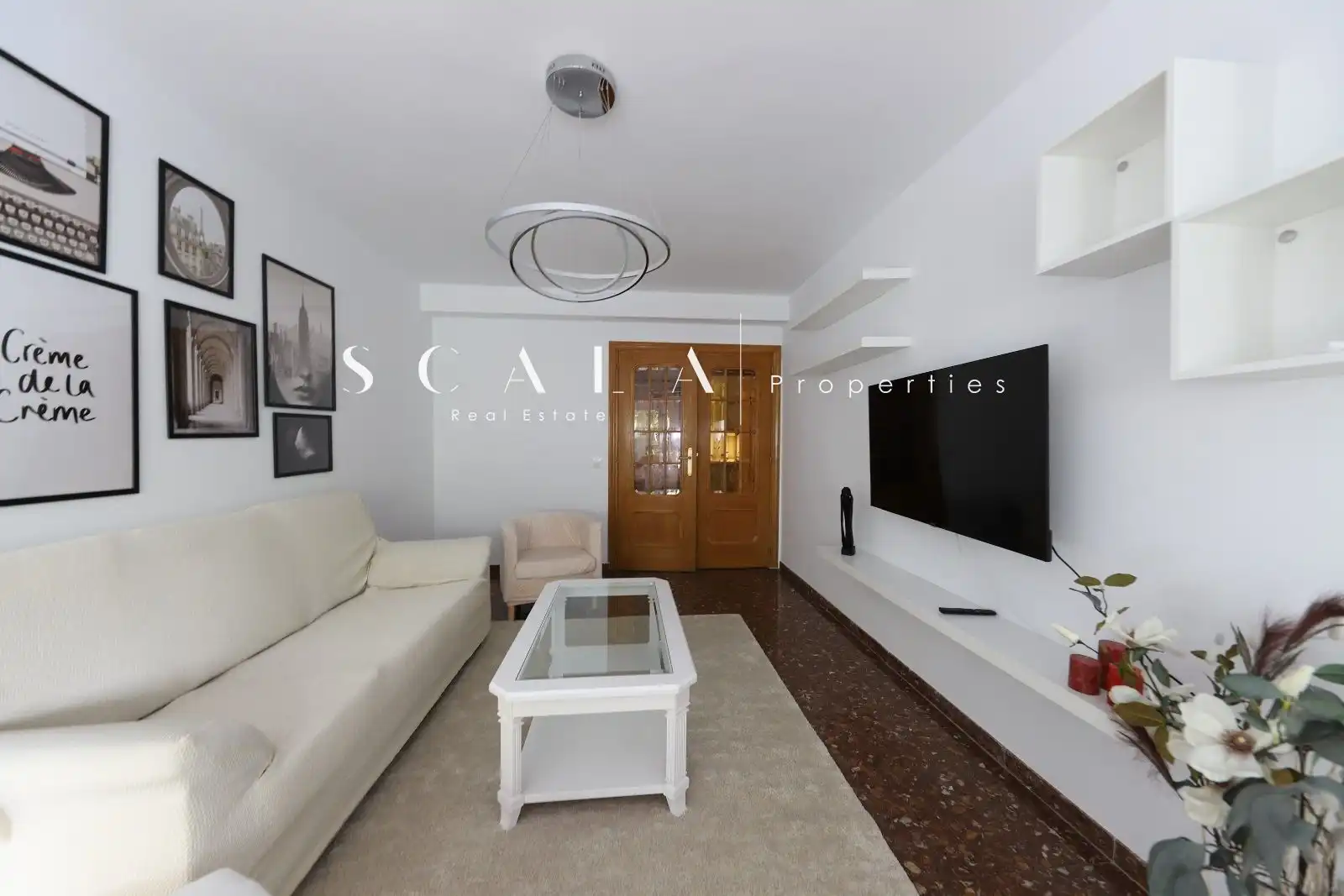 Living room of Flat for rent in Madrid  with Air Conditioner, Heating and Terrace