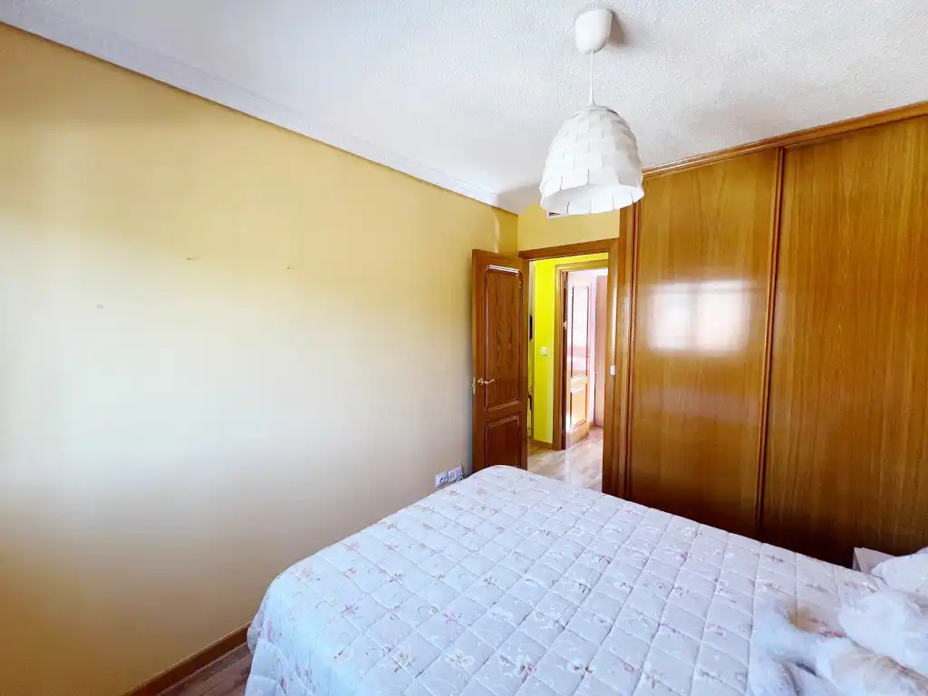 Dormitori de Casa o xalet en venda en Getafe amb Aire condicionat, Calefacció i Terrassa