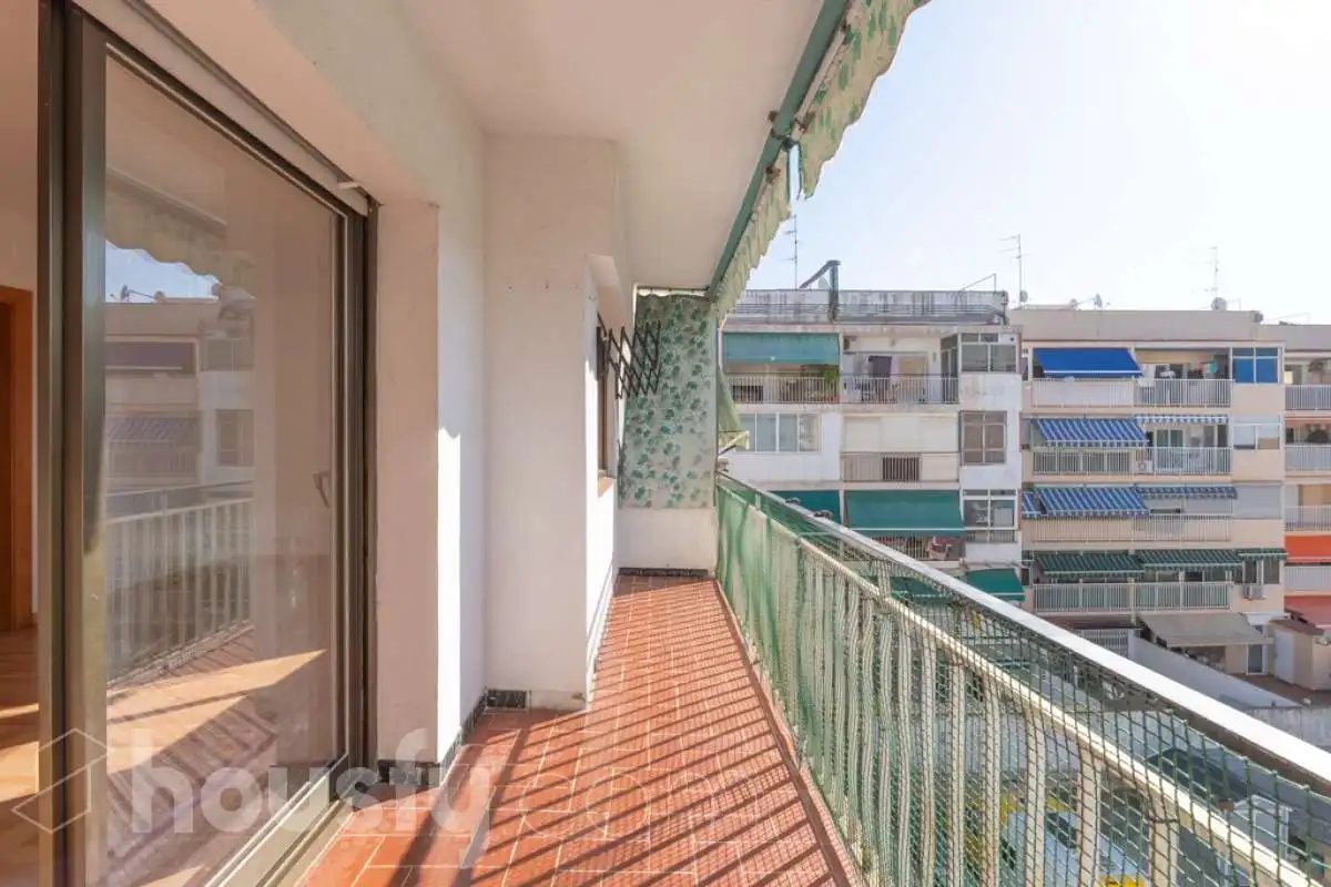 Piso con terraza en venta en Carrer Olivella ., imagen 11