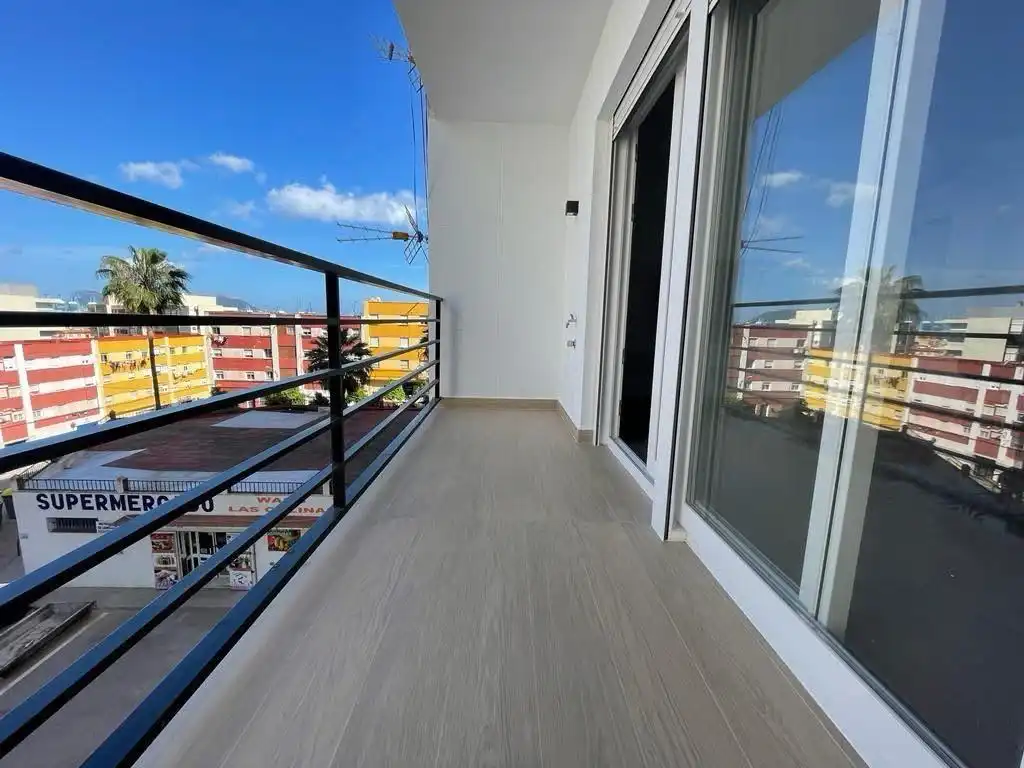 Balcony of Flat for sale in Algeciras  with Terrace and Balcony