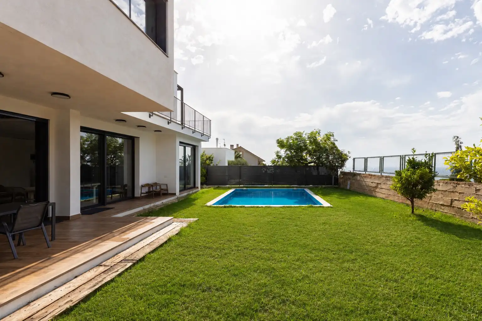 Piscina de Casa o chalet en venta en Premià de Dalt con Aire acondicionado, Jardín privado y Terraza