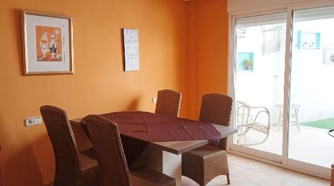 !CDATAimpresionante Casa con Jardín de 100m2 y 5 dormitorios en Algorfa, Bild 3