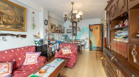 Foto 4 de Piso en venta en Ramon y Cajal, La Villa - Bazuelo, Mieres (Asturias)