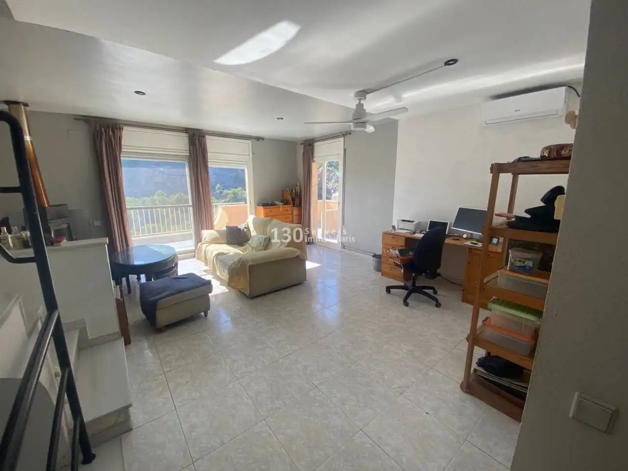 Sala de estar de Casa o chalet en venta en Sitges con Aire acondicionado, Jardín privado y Terraza