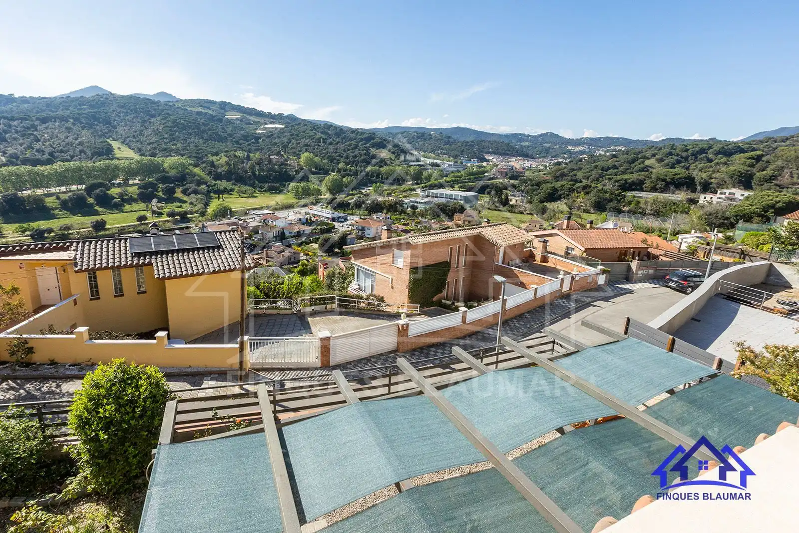 Terraza de Casa o chalet en venta en Arenys de Munt con Calefacción, Jardín privado y Trastero