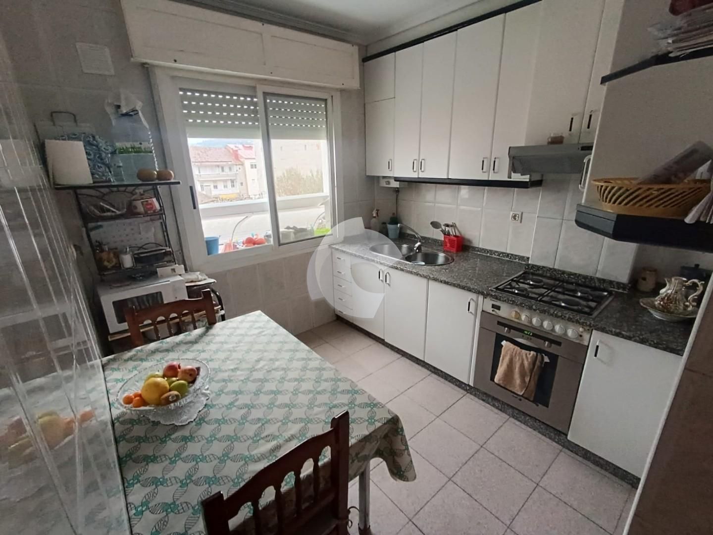 Kitchen of Flat for sale in Ourense Capital 