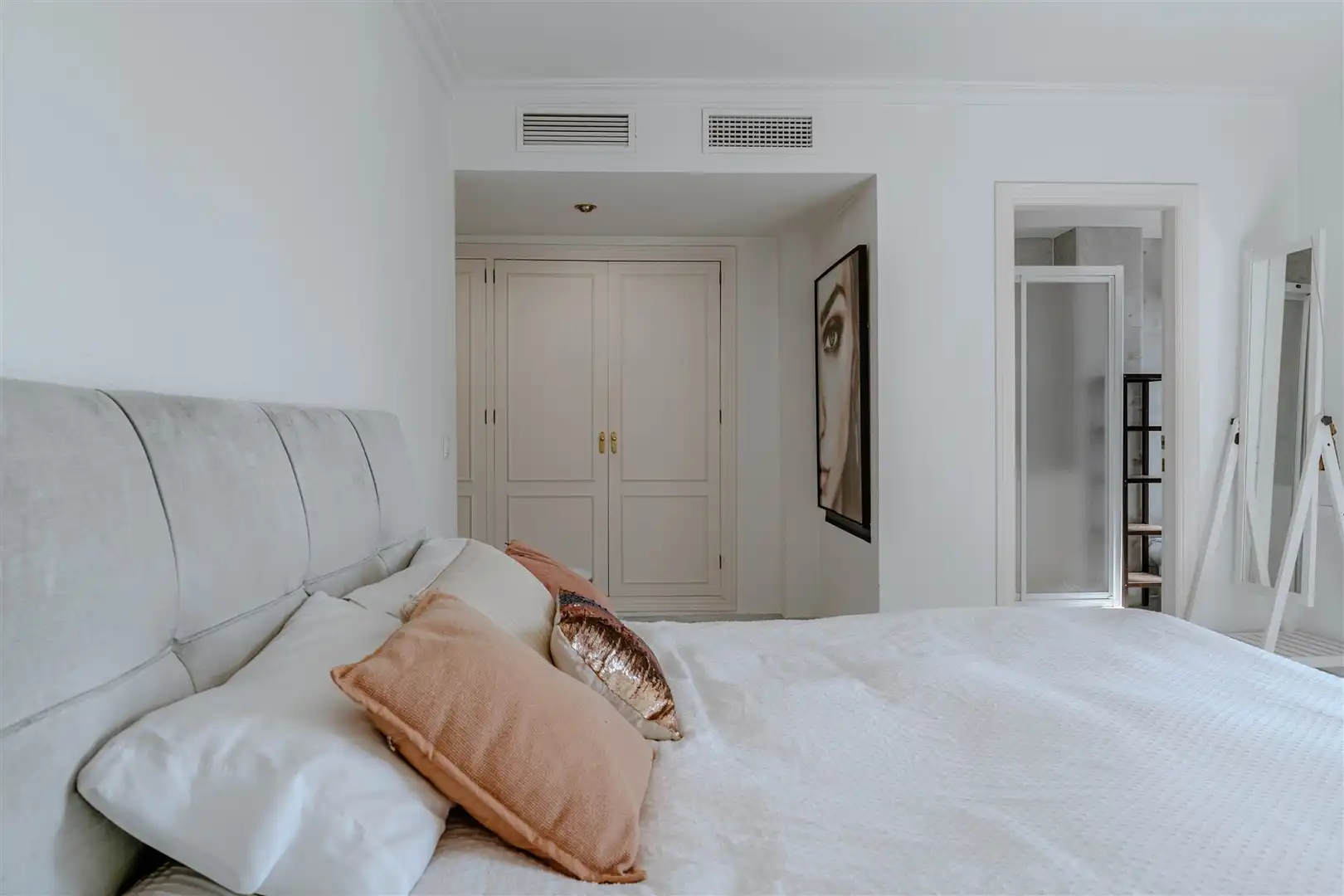 Dormitori de Apartament en venda en Estepona