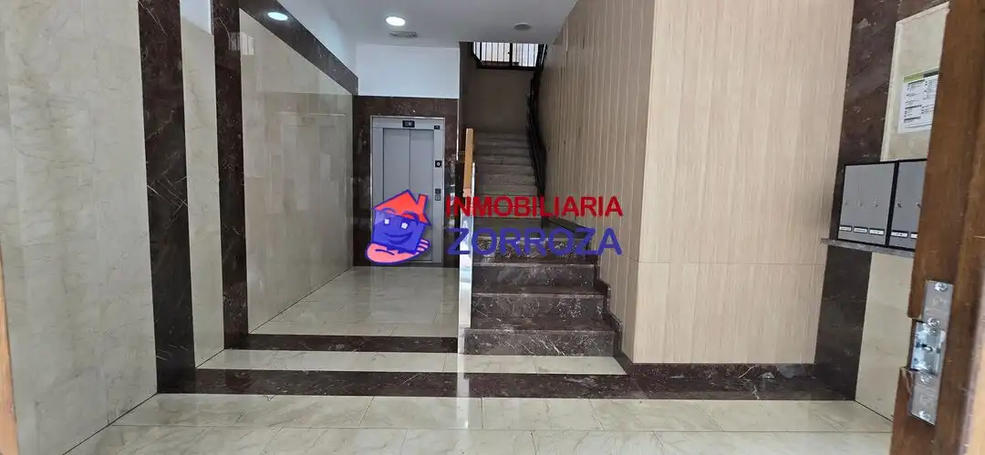 Piso en venta en Bilbao  con Calefacción, Trastero y Amueblado