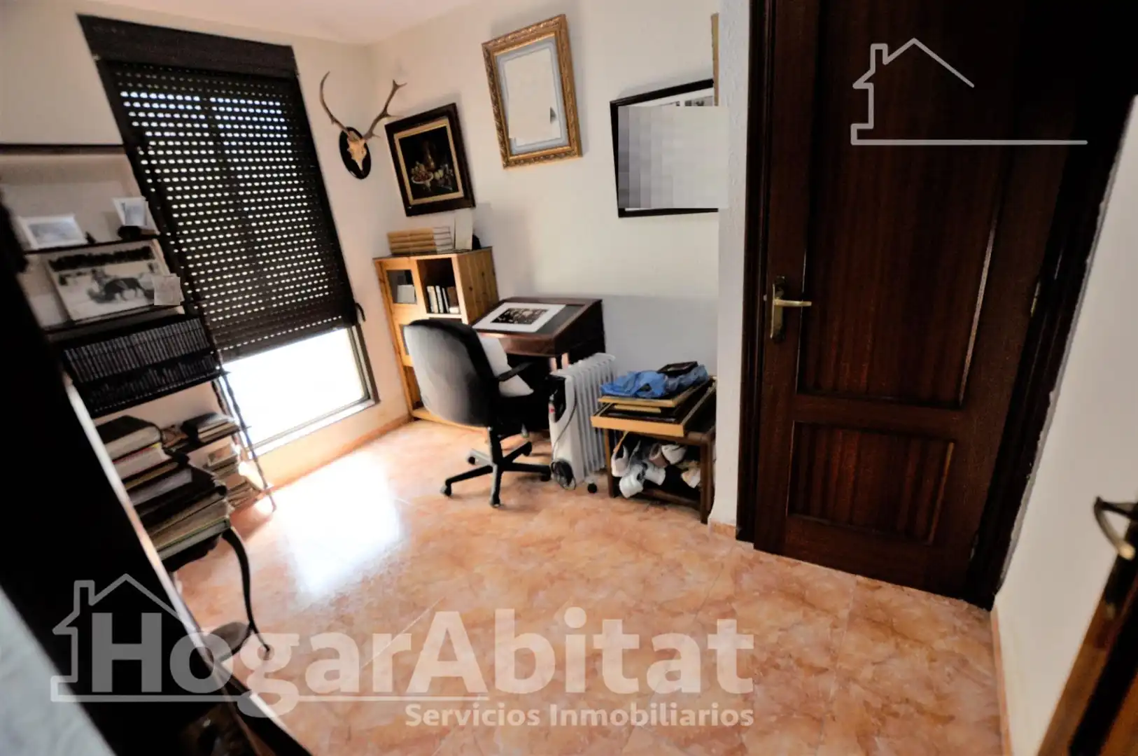 Dormitori de Casa adosada en venda en Valencia amb Aire condicionat, Calefacció i Terrassa