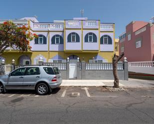 Vista exterior de Dúplex en venda en San Bartolomé de Tirajana amb Aire condicionat i Terrassa