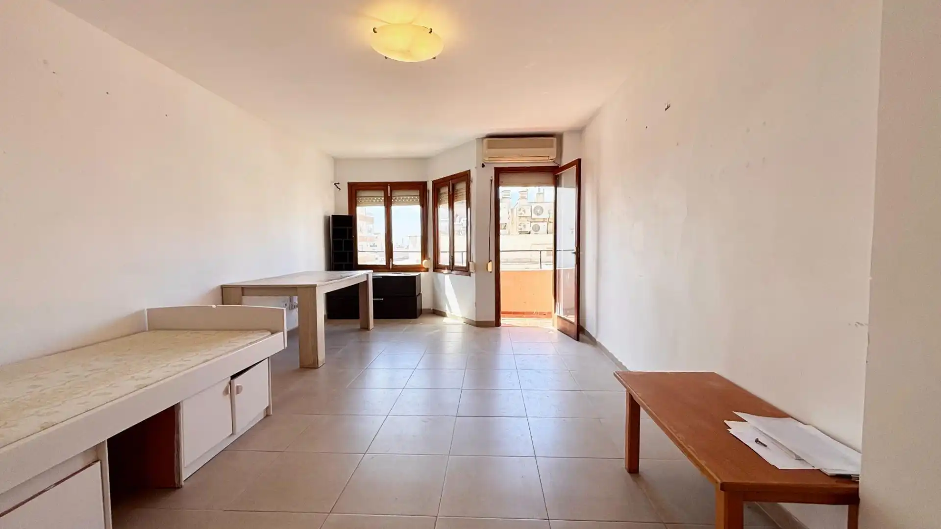 Piso con terraza en venta en Calle COLUBI, imagen 10