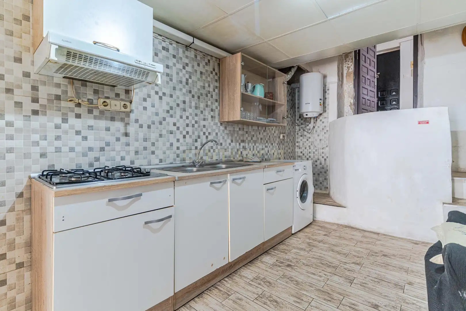 Cocina de Casa adosada en venta en La Zubia con Aire acondicionado