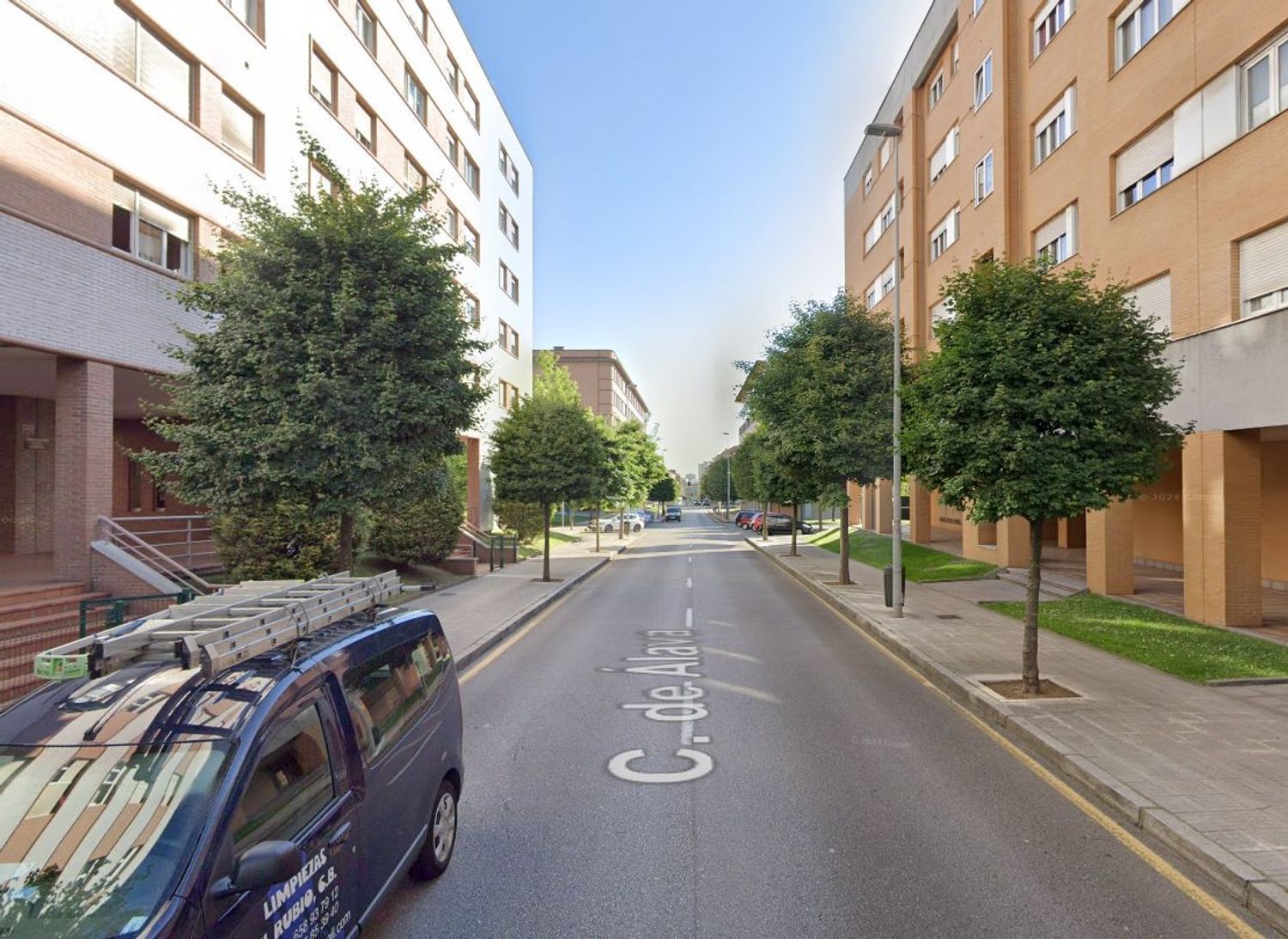 Flat for sale in Roces