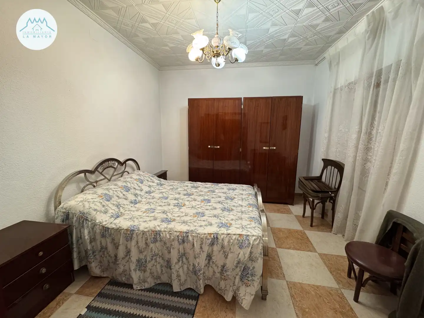 Bedroom of Houses for sale in Carrión de Calatrava  with Air Conditioner, Terrace and Furnished