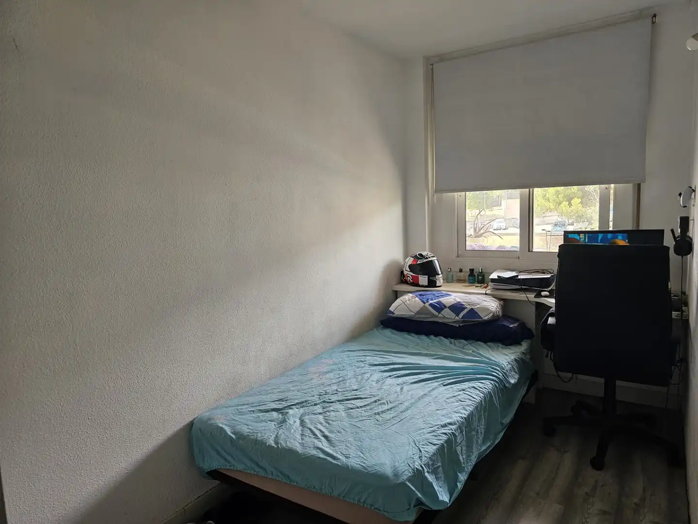 Dormitori de Àtic en venda en Sant Andreu de la Barca amb Calefacció, Parquet i Traster
