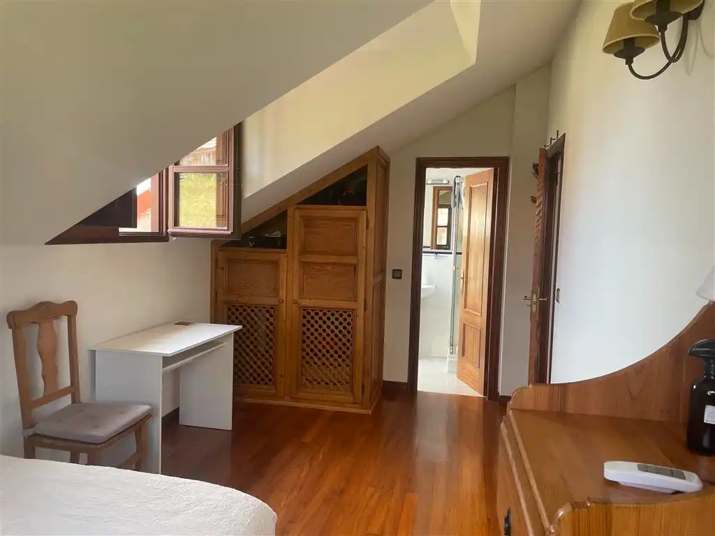 Bedroom of Flat for sale in San Vicente de la Barquera  with Heating, Parquet flooring and Furnished