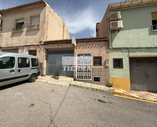 Vista exterior de Casa adosada en venda en Jumilla