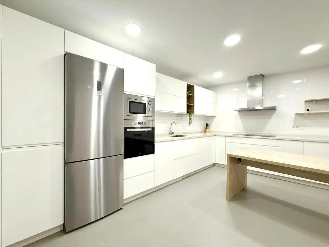 Cocina de Casa adosada en venta en Almería con Calefacción y Terraza