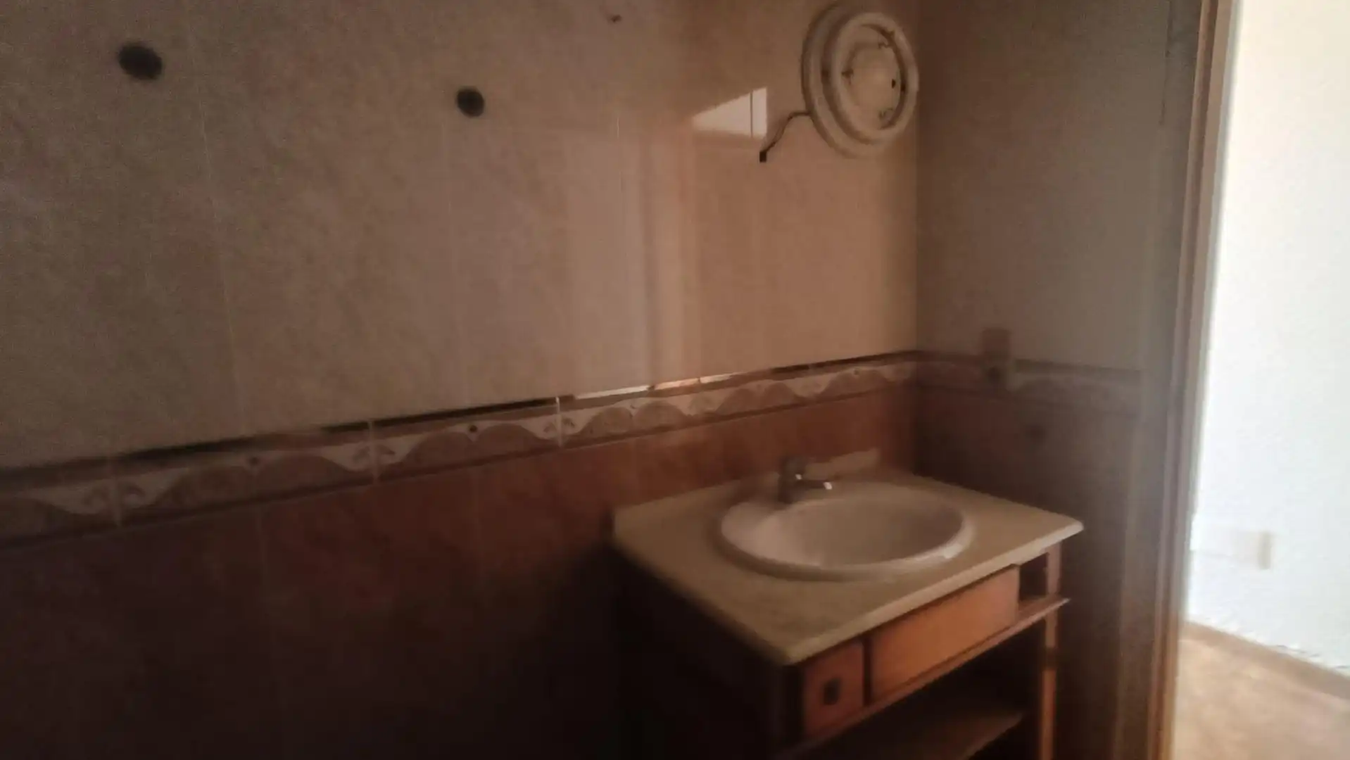 Bany de Casa o xalet en venda en El Ejido amb Terrassa, Balcó i Alarma