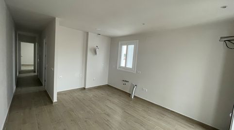 Foto 3 de Piso en venta en Coria del Río, Sevilla