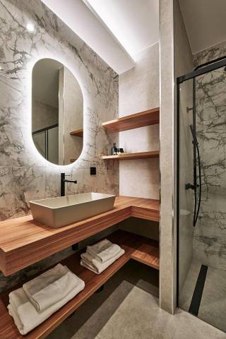 Piso en Venta en De Tetuán en Sol