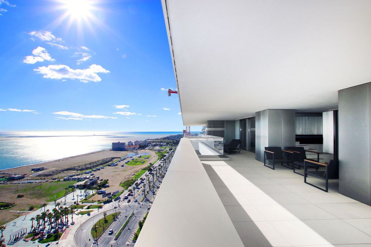 Terrace of Attic for rent in Marbella  with Air Conditioner, Terrace and Storage room