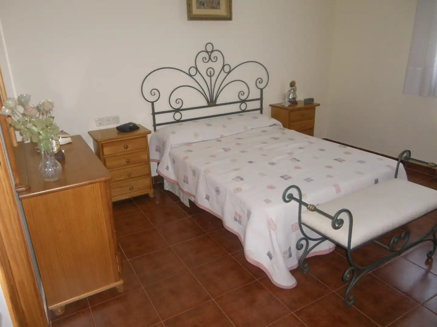 Dormitori de Casa o xalet de lloguer en Riba-roja de Túria amb Terrassa, Traster i Moblat