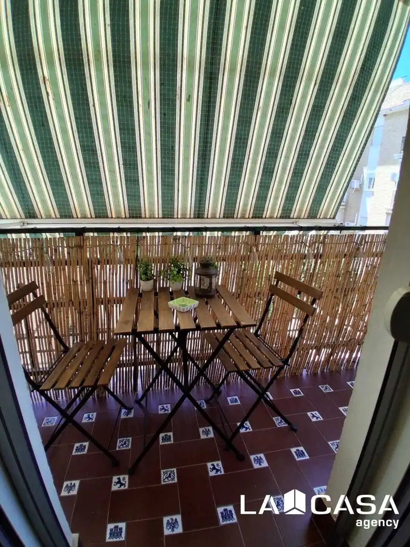 Terrassa de Pis en venda en Dos Hermanas amb Aire condicionat i Terrassa