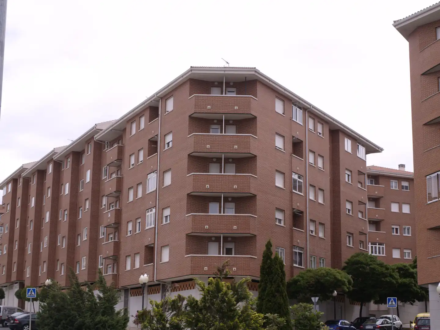 Individual with lift to rent in Calle Agustín Rodríguez Sahagún, imagen 2