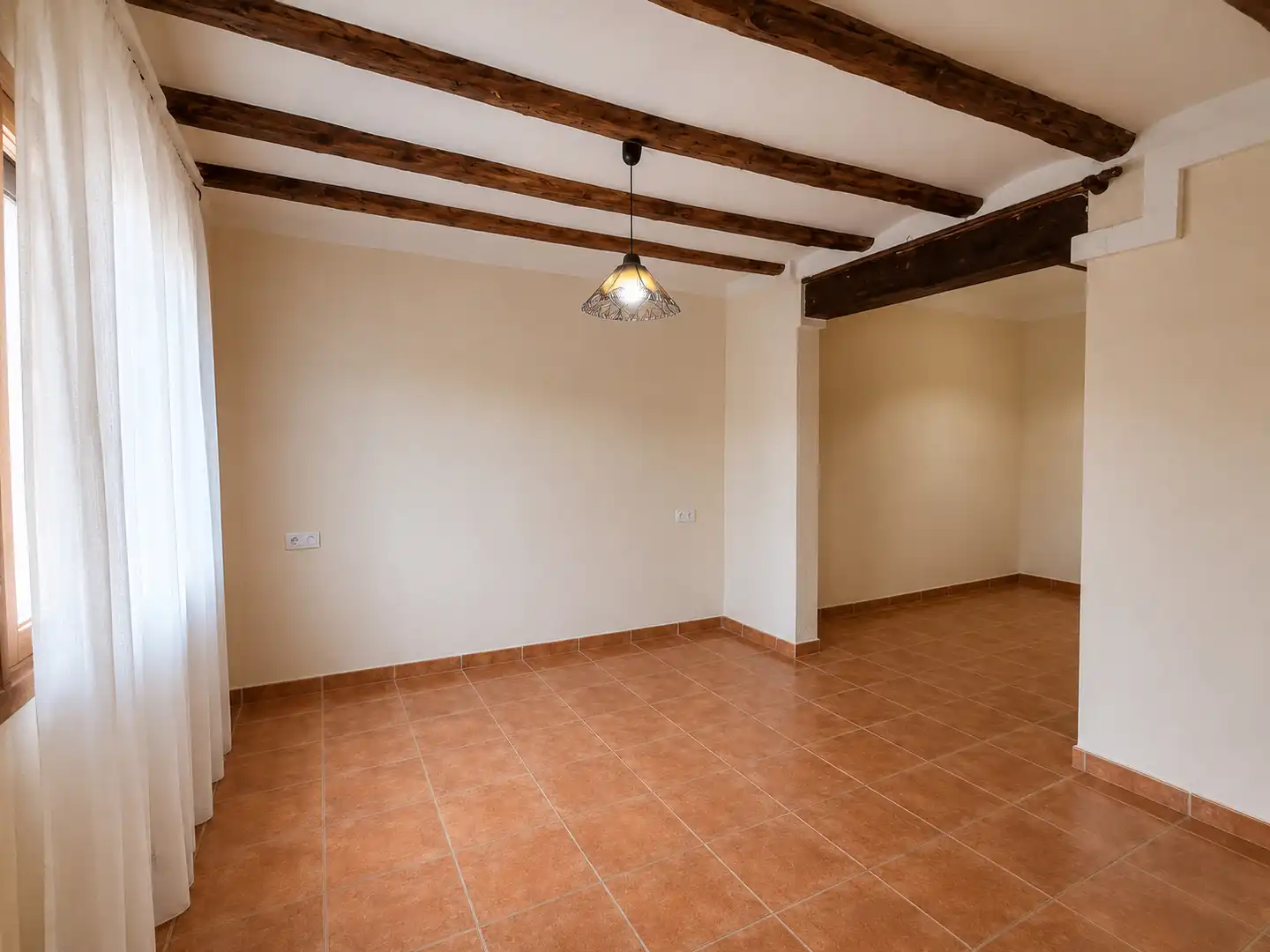 Comedor de Casa adosada en venta en Valderrobres con Calefacción, Horno y Lavadora
